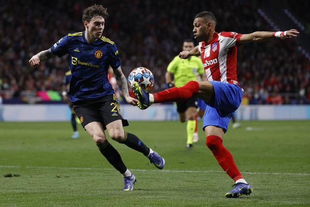 18岁西班牙前锋吉乌在切尔西境遇不佳，8场仅1球